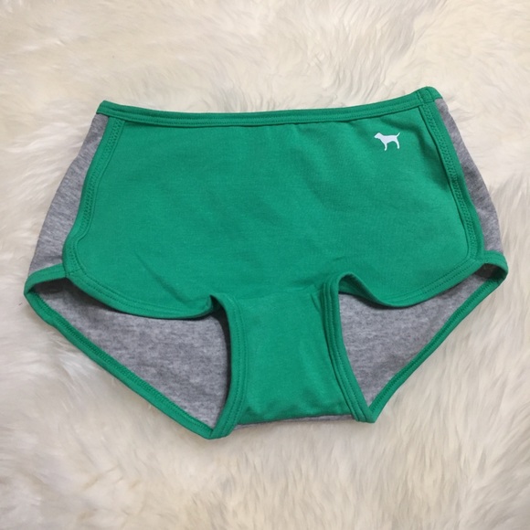 VS PINK Lucky Panties! 4 Leaf Clover Cotton Boyshort - Picture 4 of 12